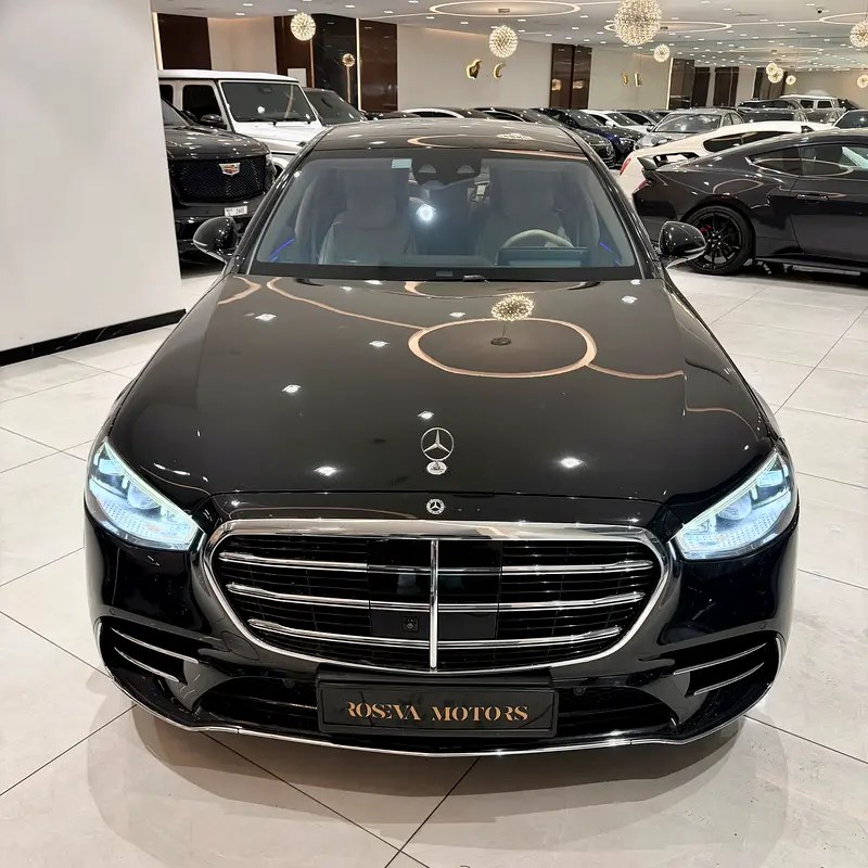 نمای دیگر مرسدس بنز کلاس S S 500 4MATIC 2023