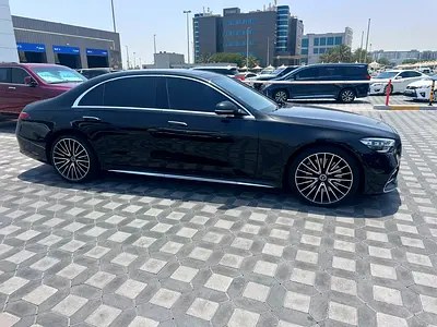 نمای دیگر مرسدس بنز اس کلاس S 450 AMG 2025