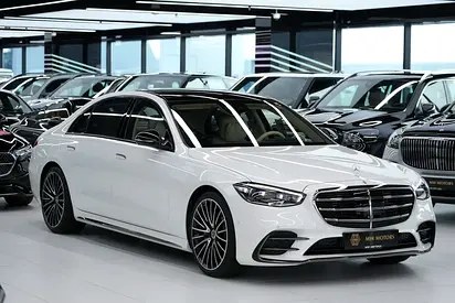 نمای دیگر مرسدس بنز کلاس S S 500 2026