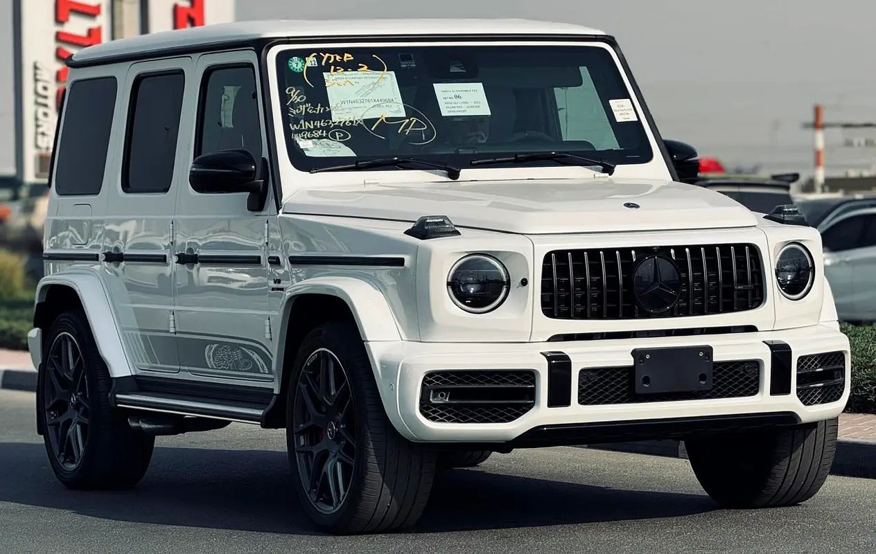 نمای دیگر مرسدس بنز G کلاس G 63 AMG 2023