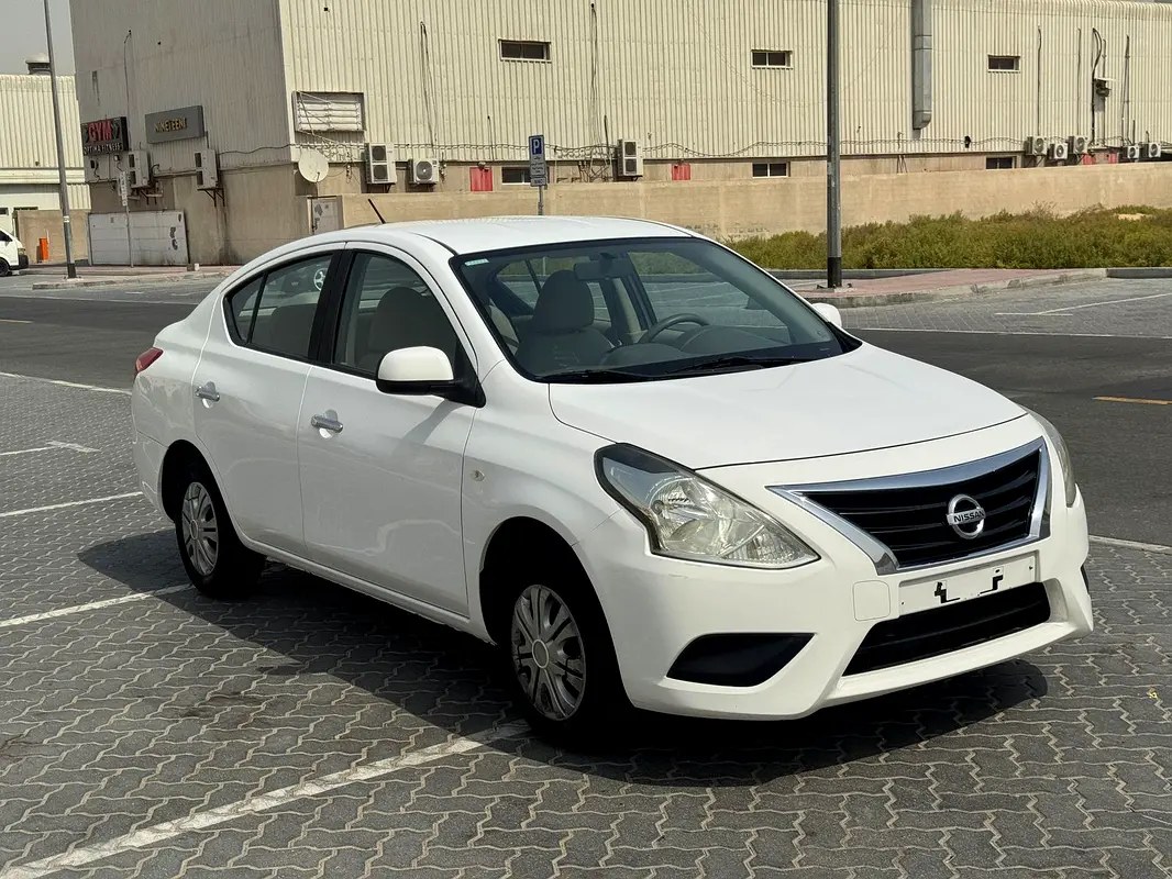 نمای دیگر نیسان سانی SV 2022