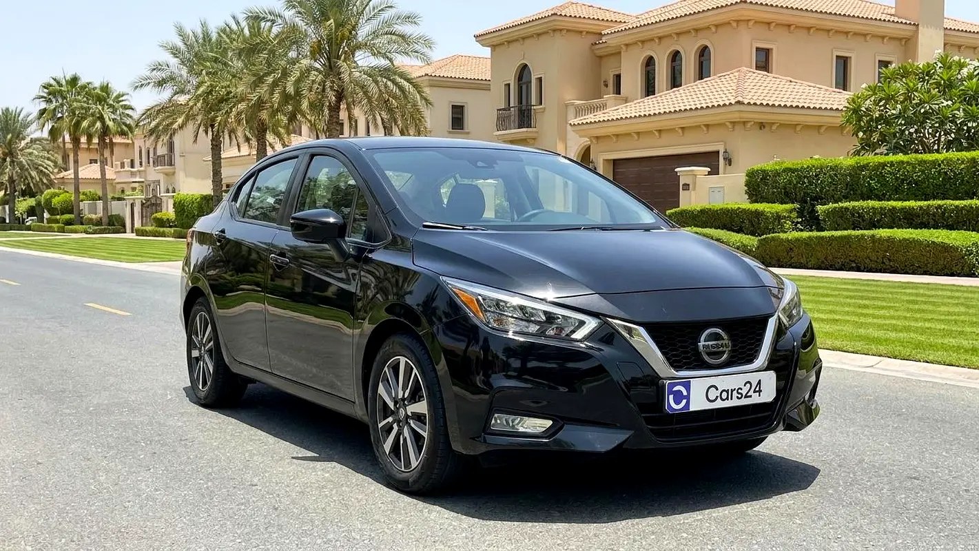 نمای دیگر نیسان سانی SL 2023