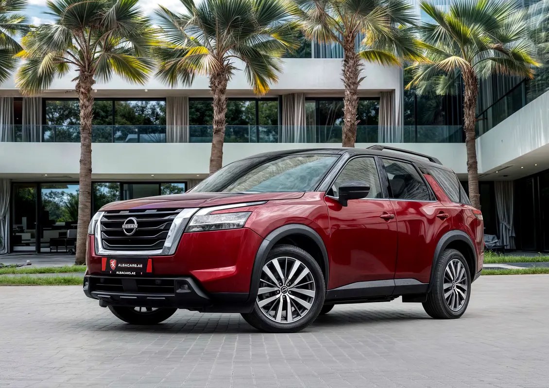 نمای دیگر نیسان پثفایندر SV 2022