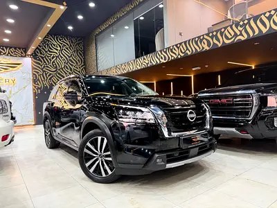 نمای دیگر نیسان پثفایندر SL 2024