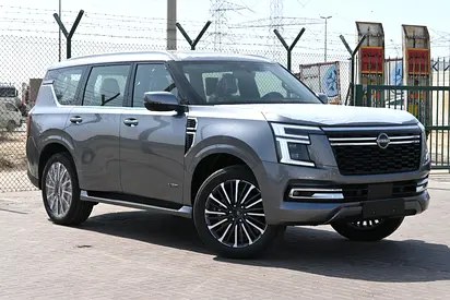 نمای دیگر نیسان پاترول LE پلاتینیوم سیتی 2026