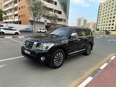 نمای دیگر نیسان پاترول LE پلاتینیوم سیتی 2018