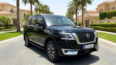 نمای دیگر نیسان پاترول SE تیتانیوم 2024