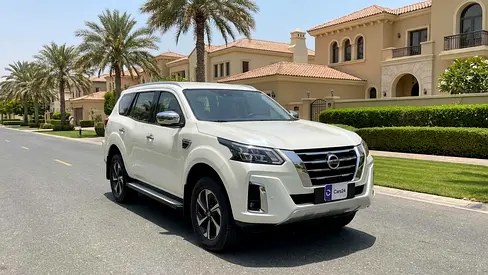 نمای دیگر نیسان ایکسترا پلاتینیوم 2024