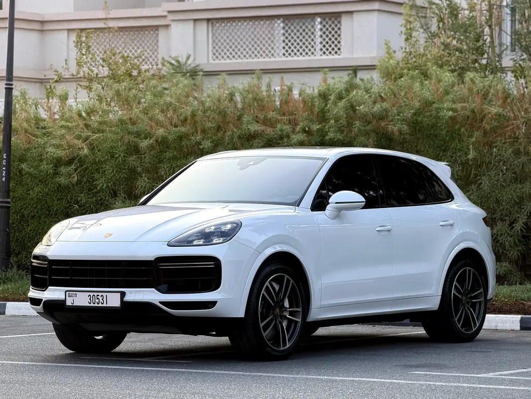 نمای دیگر پورشه کاین Turbo 2019