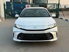 تویوتا کمری LE 2026