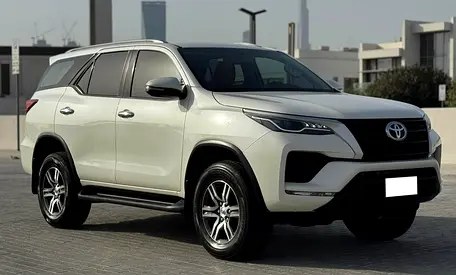 نمای دیگر تویوتا فورچونر EXR 2022