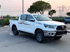 تویوتا هایلوکس SR5 2026