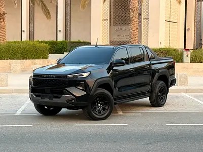 نمای دیگر تویوتا هایلوکس دو کابین GLX 2020