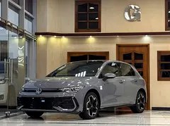 فولکس واگن گلف بیس 2025