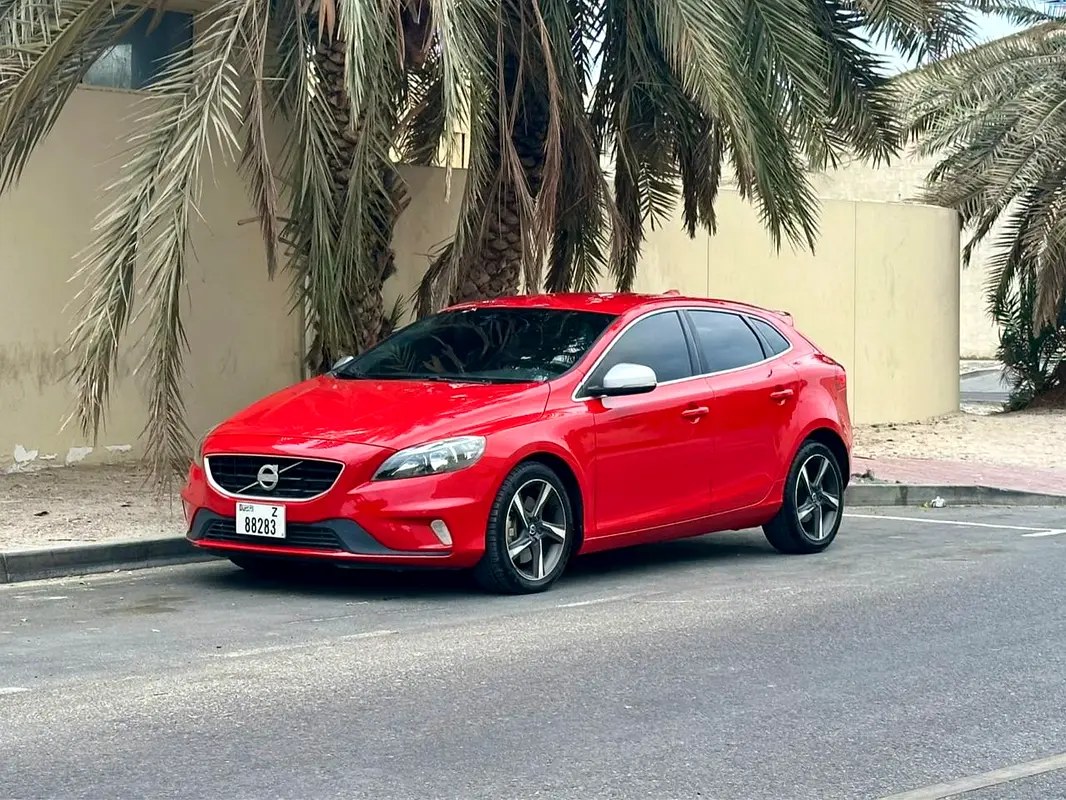نمای دیگر ولوو V-Class T5 2016