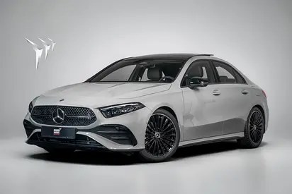 نمای دیگر مرسدس بنز کلاس A A 200 2026