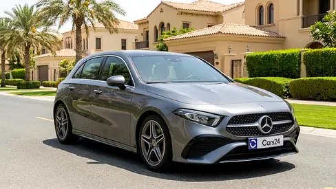 نمای دیگر مرسدس بنز A کلاس A 200 AMG پریمیوم پلاس 2024