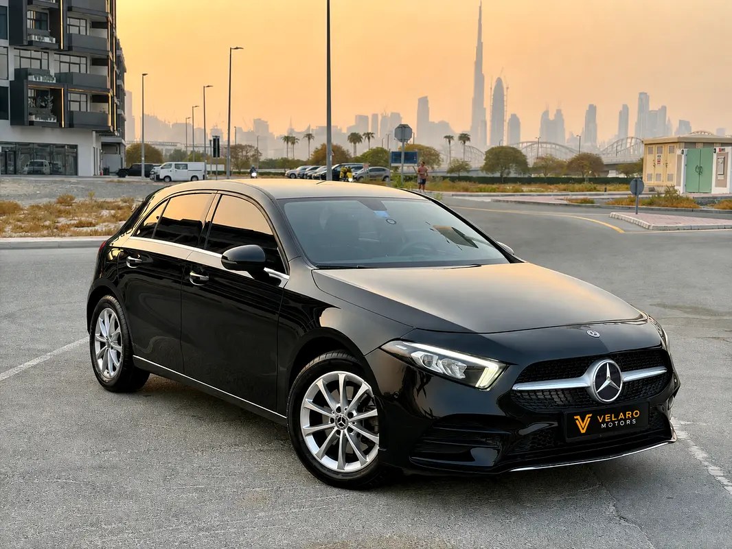 نمای دیگر مرسدس بنز A-Class A 220 2019
