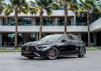 نمای دیگر مرسدس بنز کلاس A A 35 AMG 2023