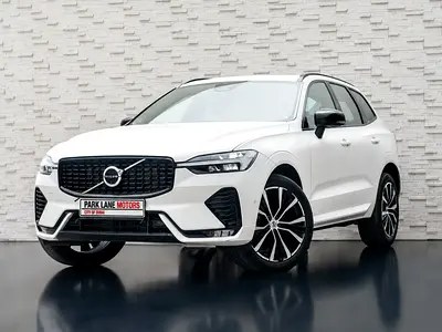 نمای دیگر ولوو XC60 B5 اولتیمیت دارک 2024