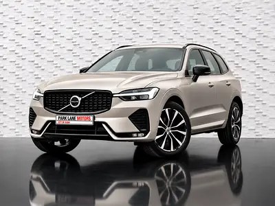 نمای دیگر ولوو XC60 B5 اولتیمیت دارک 2024