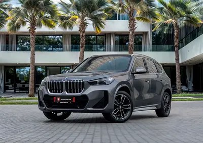 نمای دیگر بی ام و X1 اوتر 2024