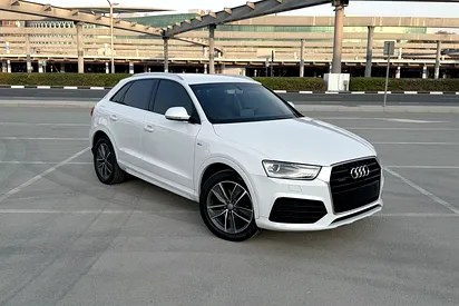 نمای دیگر آئودی Q3 35 TFSI اس لاین 2016