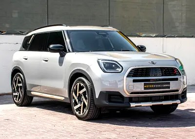 نمای دیگر مینی کانتريمن S 4WD 2024
