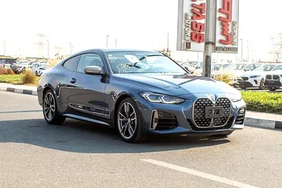 نمای دیگر بی ام و سری 4 440i xDrive گرن کوپه 2022