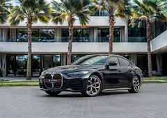 بی ام و سری 4 430i M اسپرت 2022