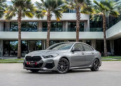 نمای دیگر بی ام و سری 2 M235i 2022