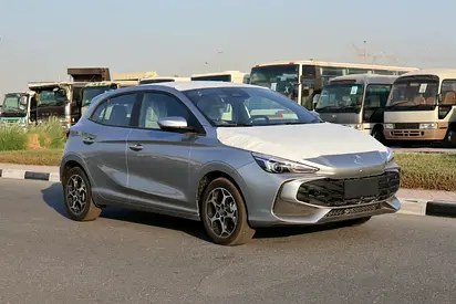 نمای دیگر ام جی MG3 لوکس 2025