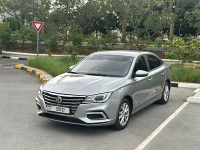 نمای دیگر ام جی MG5 اوتر 2023