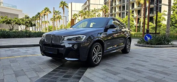 نمای دیگر بی ام و X4 xDrive35i 2016