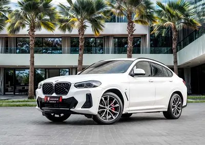 نمای دیگر بی ام و X4 xDrive30i ام اسپرت 2024