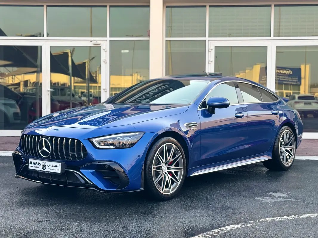نمای دیگر مرسدس بنز AMG GT 43 4MATIC+ 2024