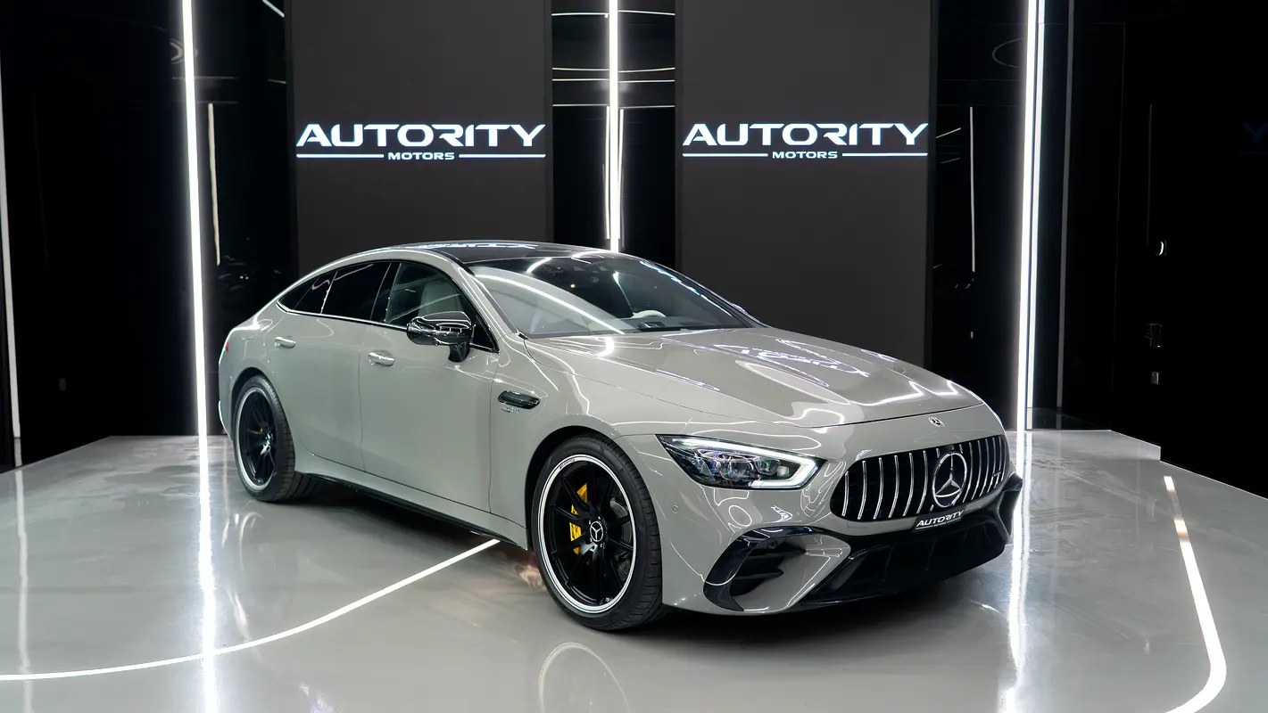 نمای دیگر مرسدس بنز AMG GT 53 4MATIC+ 2023