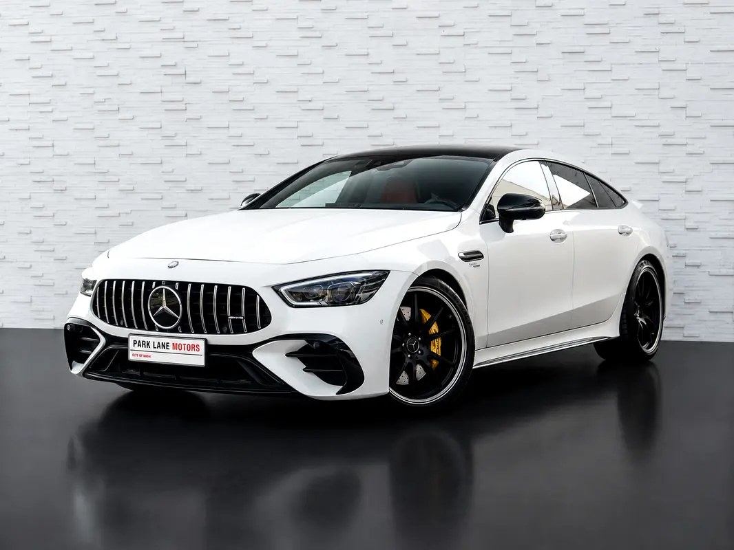 نمای دیگر مرسدس بنز AMG GT 53 4MATIC+ 2022