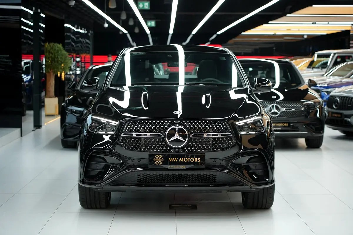 نمای دیگر مرسدس بنز GLE کوپه GLE 450 4MATIC 2026