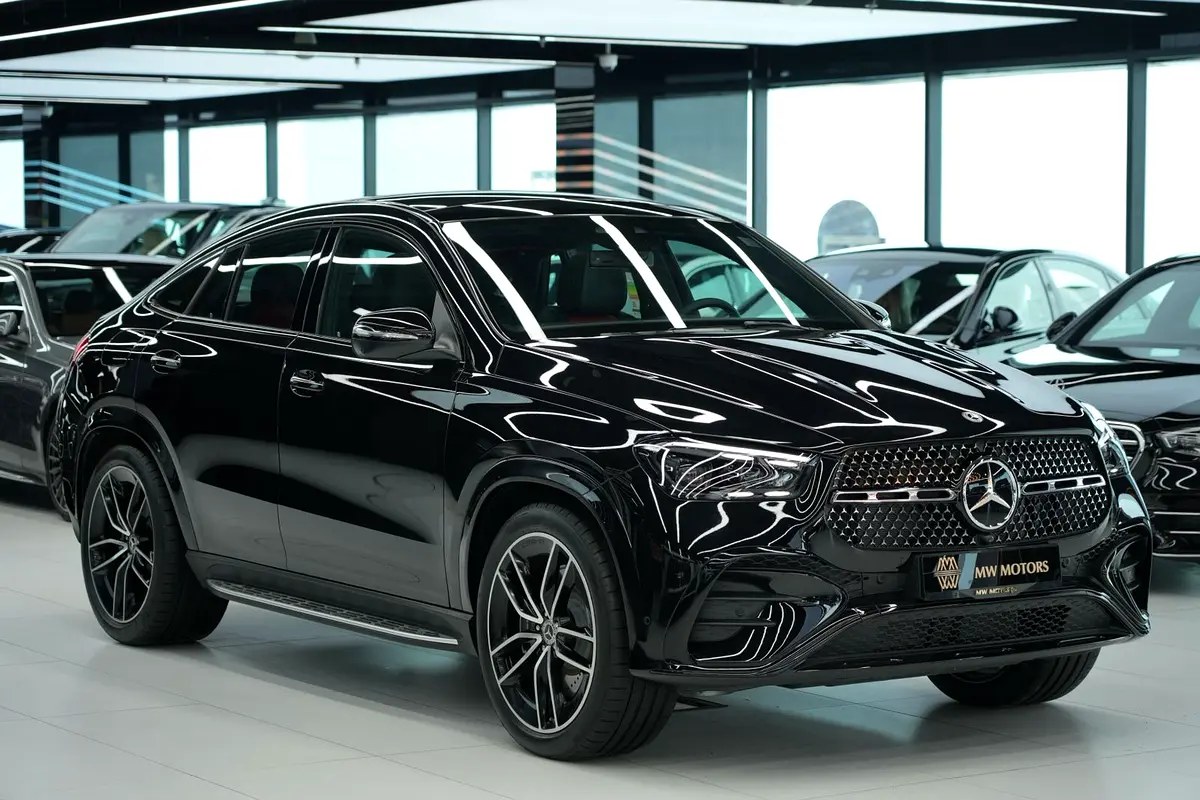 نمای دیگر مرسدس بنز GLE کوپه GLE 450 4MATIC 2026