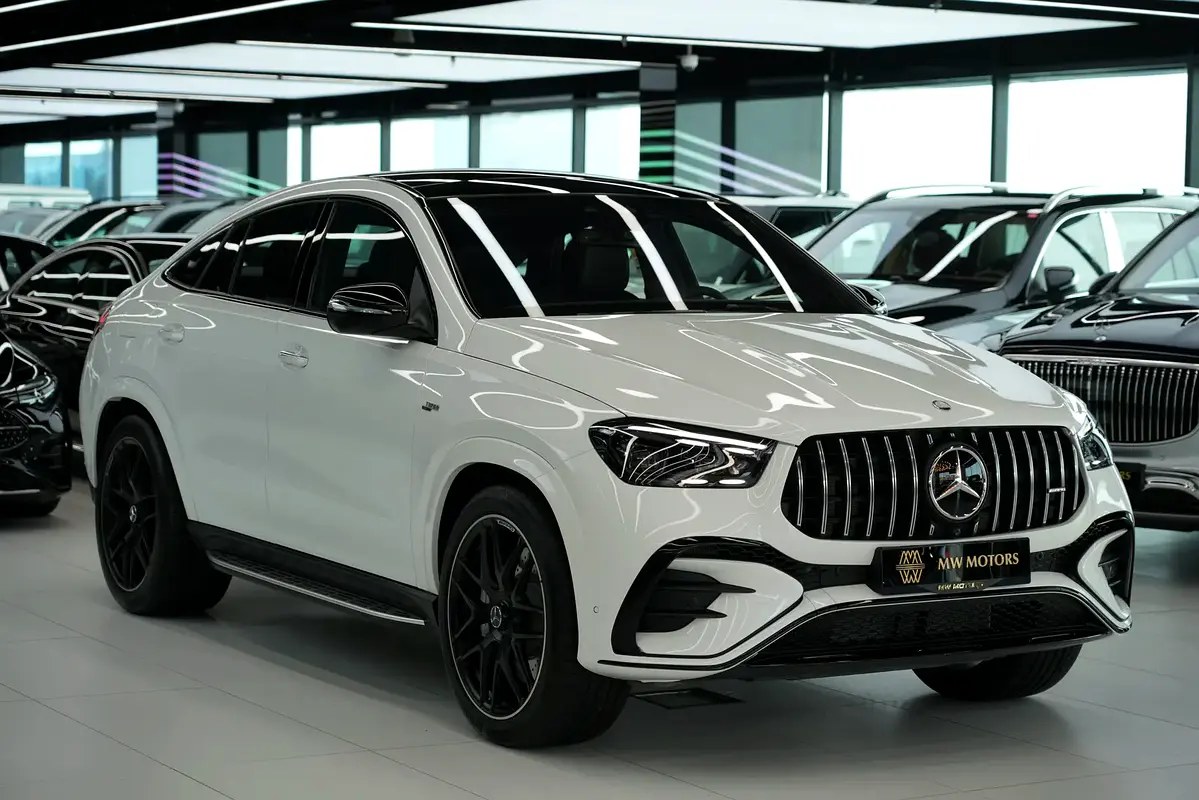 نمای دیگر مرسدس بنز GLE کوپه GLE 53 AMG 2026
