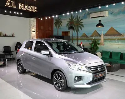 نمای دیگر میتسوبیشی میراژ GLX 2021
