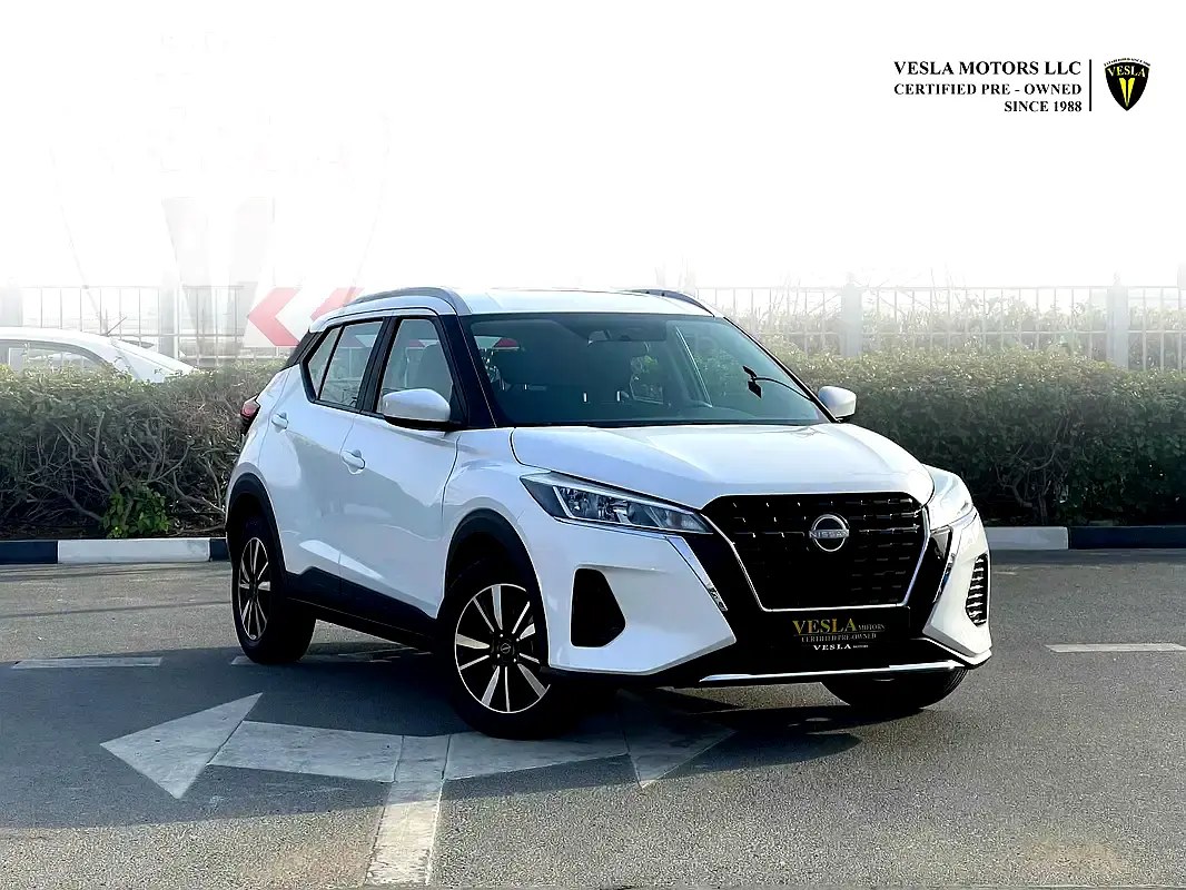 نمای دیگر نیسان کیکس SV 2024