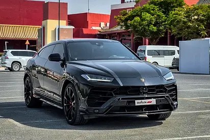 نمای دیگر لامبورگینی Urus Standard 2020