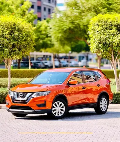 نمای دیگر نیسان روگ S 2017