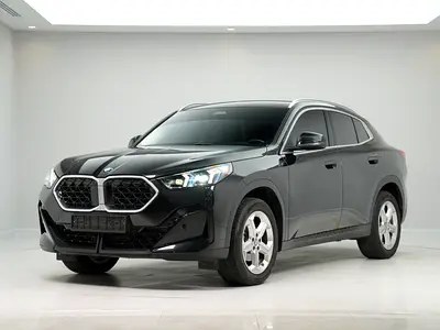 نمای دیگر بی ام و X2 sDrive20i 2025