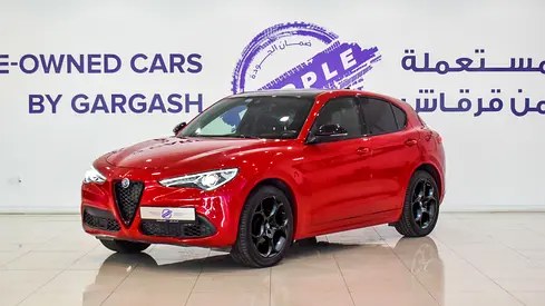 نمای دیگر آلفا رومئو استلویو ولوسه 2022