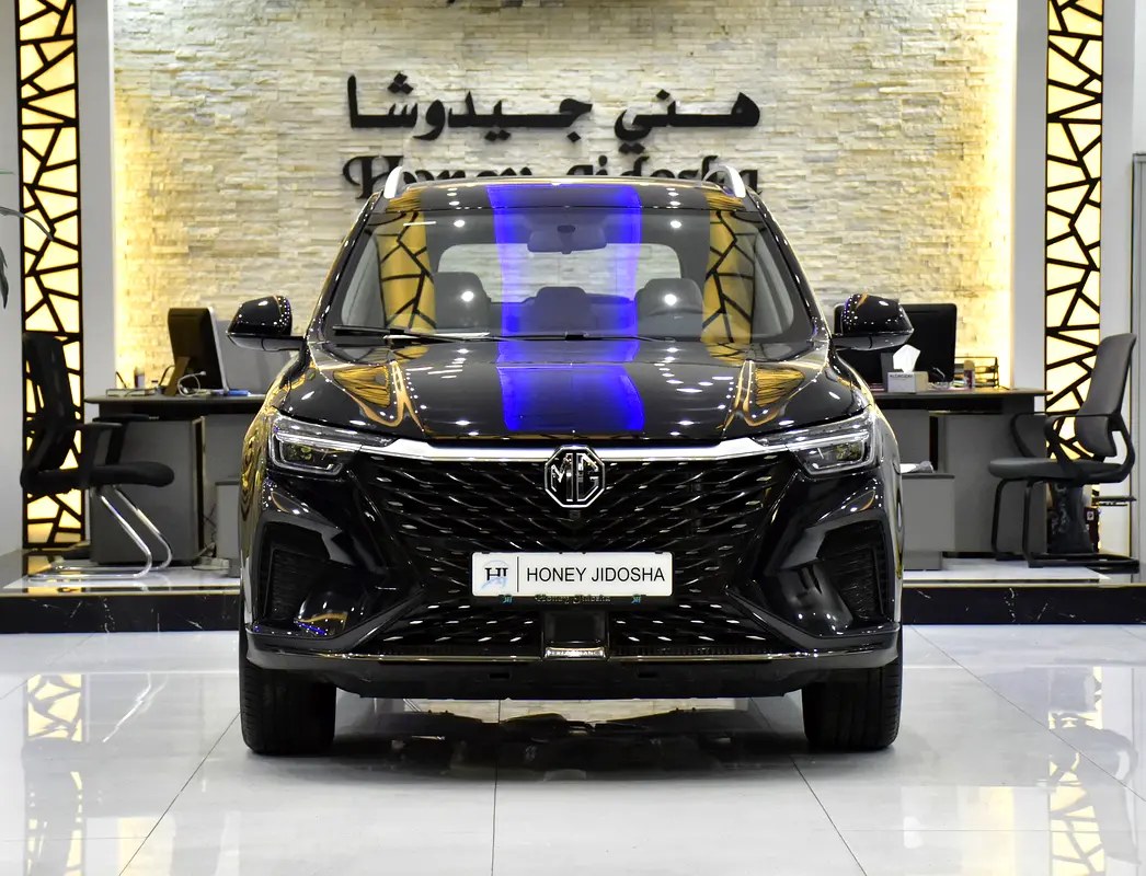 نمای دیگر ام جی RX5 دلوکس 2023