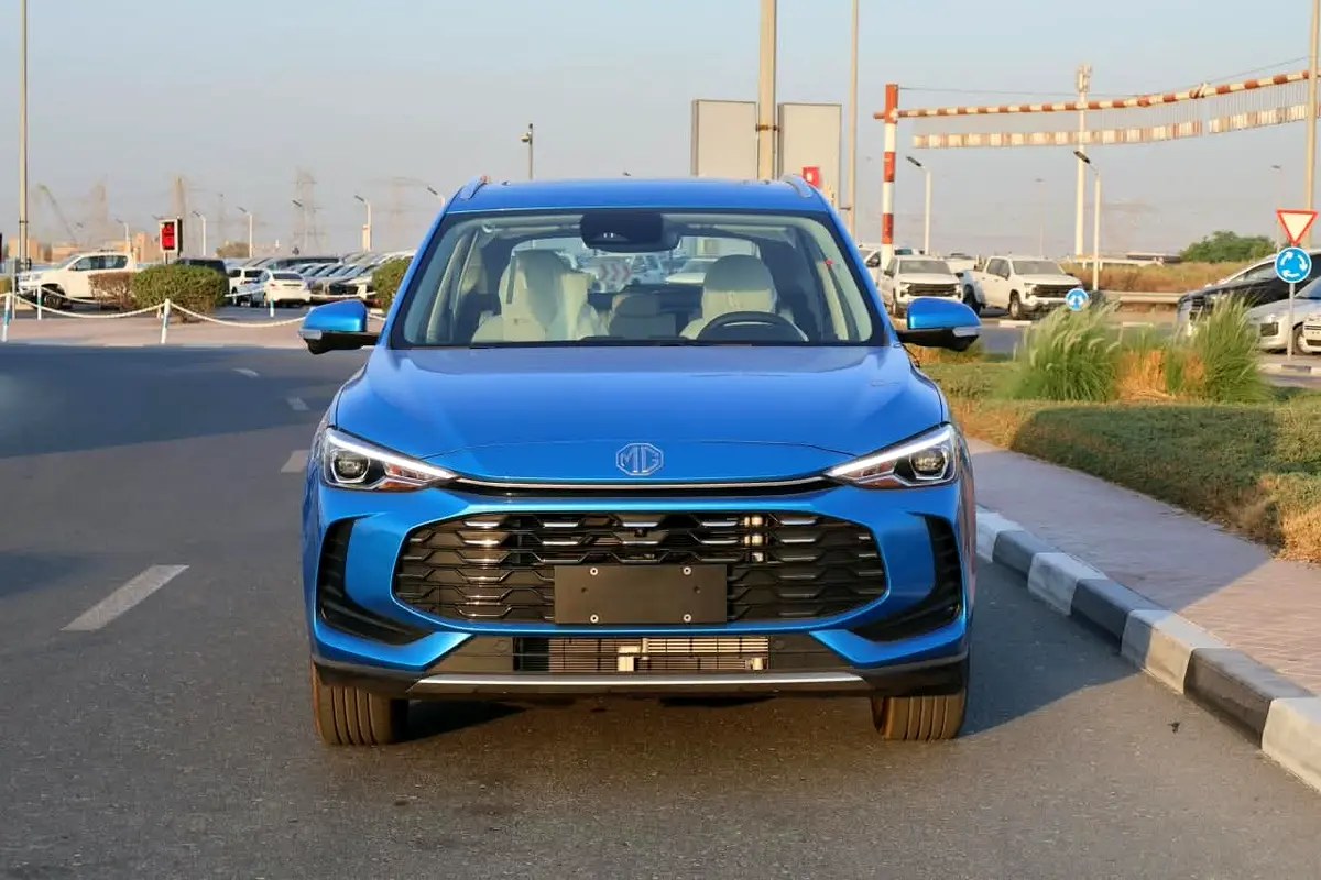 نمای دیگر ام جی ZS لاکچری 2025