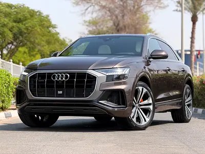 نمای دیگر آئودی Q8 55 TFSI کواترو S لاین 2019